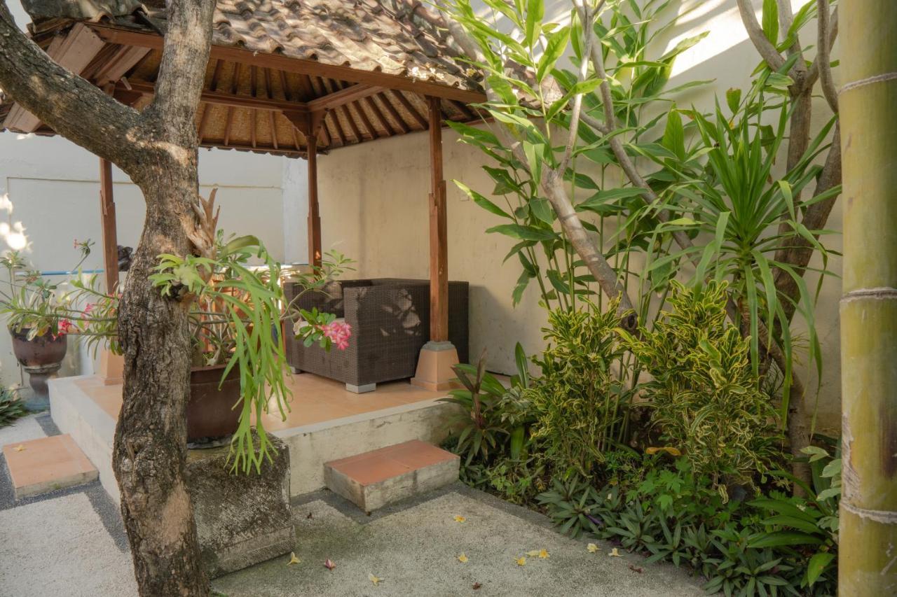 Papaya Villa Sanur Exterior photo