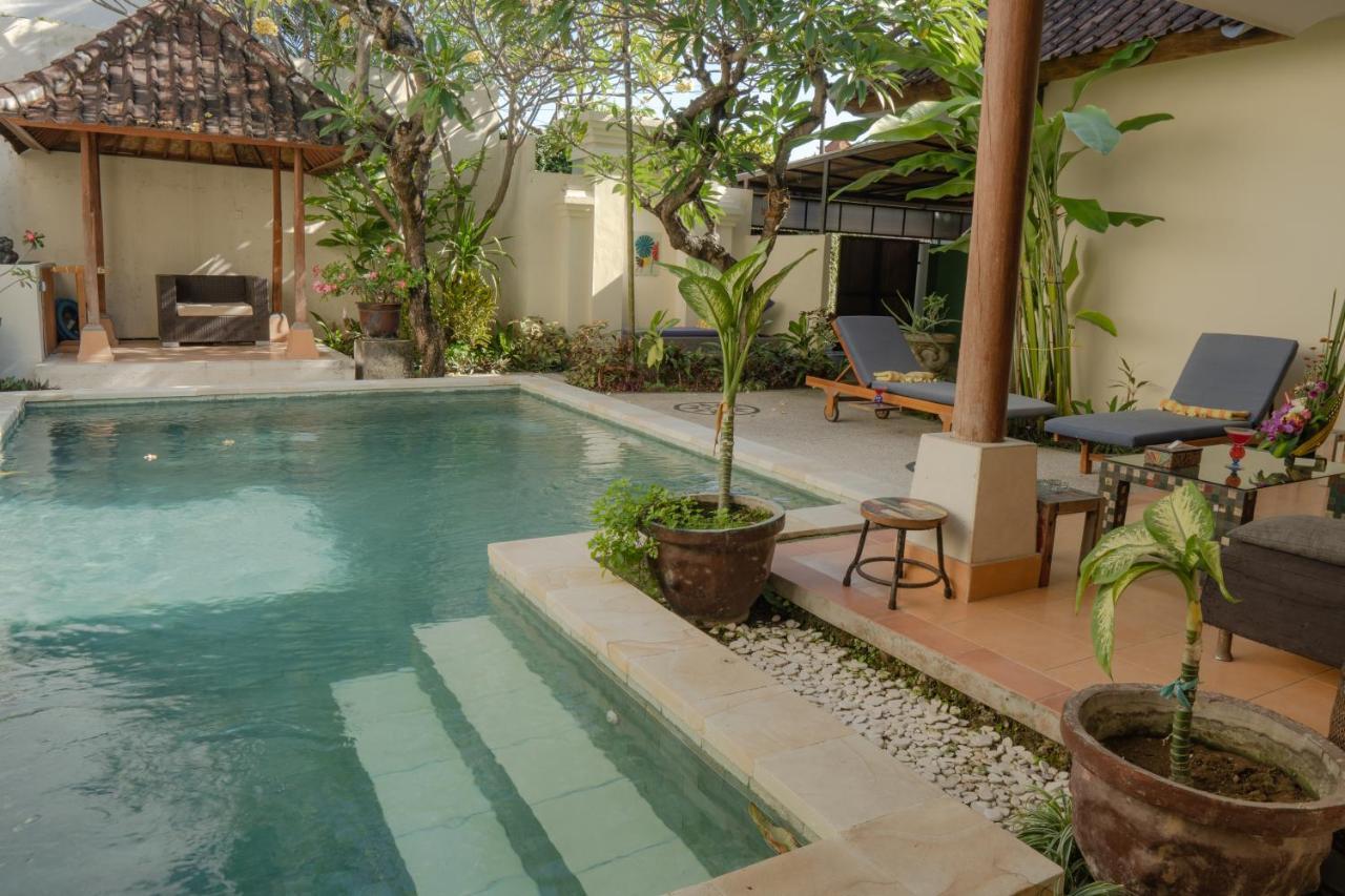 Papaya Villa Sanur Exterior photo